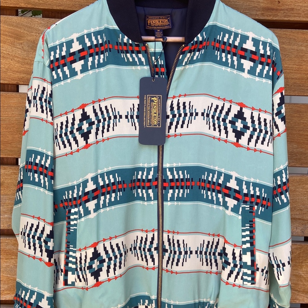 Women’s Pendleton “Portland Collection”Reversible Bomber Jacket Size Medium NWT